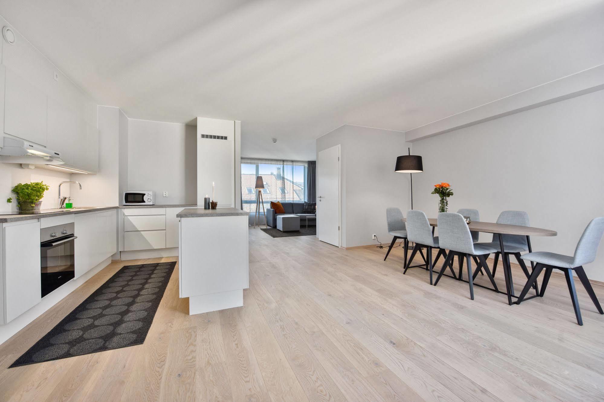Forenom Serviced Apartments Oslo Majorstuen Extérieur photo